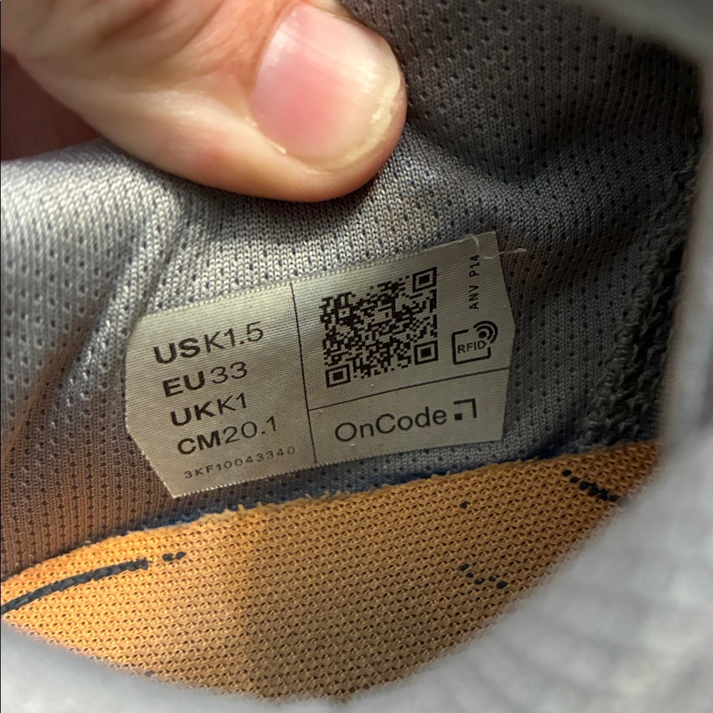 Little Kids OnCloud On Cloudswift Running Sneaker Shoes (Grey/Orange) - Picture 10 of 11